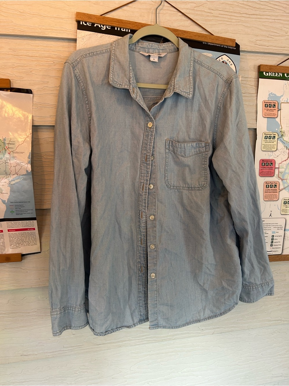 Old navy button down denim shirt